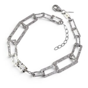 Pulsera rodiada martilleada